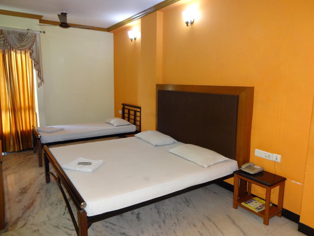 Hotel Grand Palace Coimbatore Exteriör bild